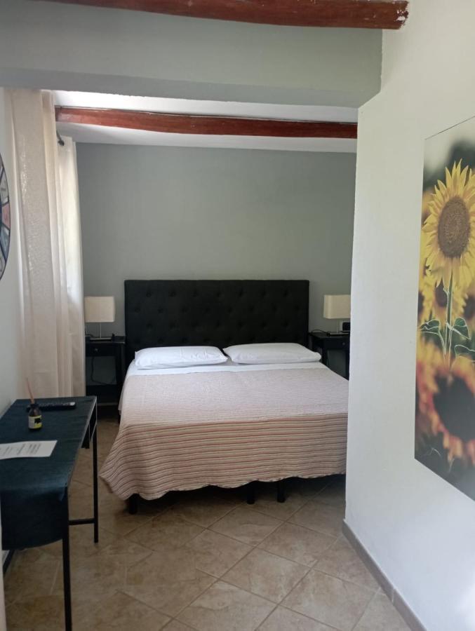 Il Girasole Bed & Breakfast Semorile Екстериор снимка
